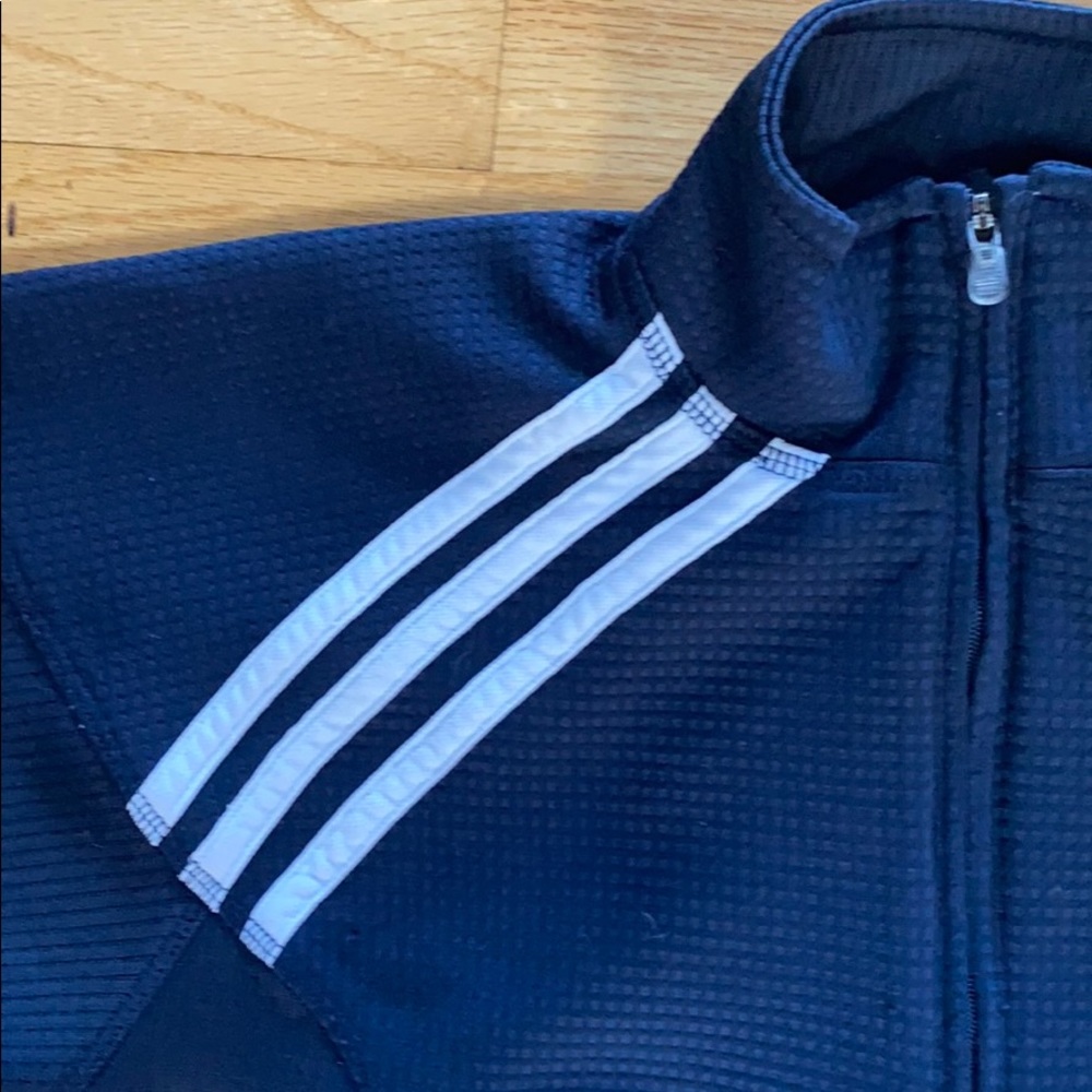 Child’s medium Adidas soccer sweatshirt . - Picture 3 of 9